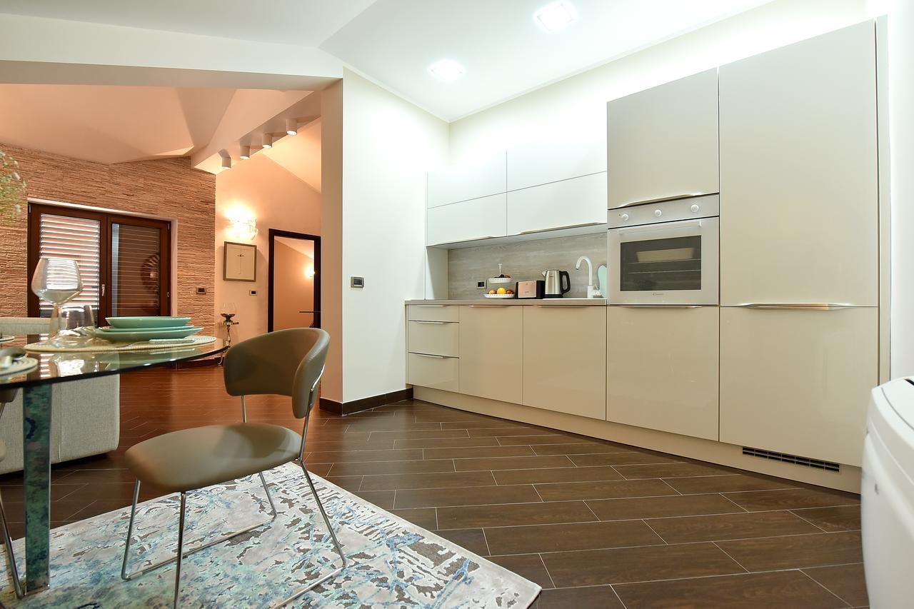 Apartmán Maniva Penthouse By The Sea Kotor Exteriér fotografie