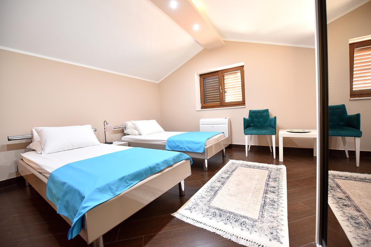 Apartmán Maniva Penthouse By The Sea Kotor Exteriér fotografie